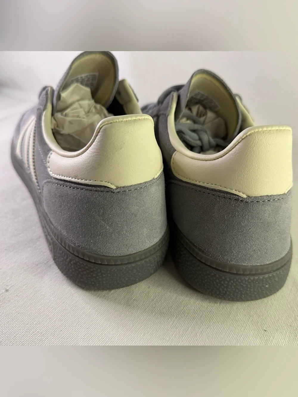 adidas classic handball